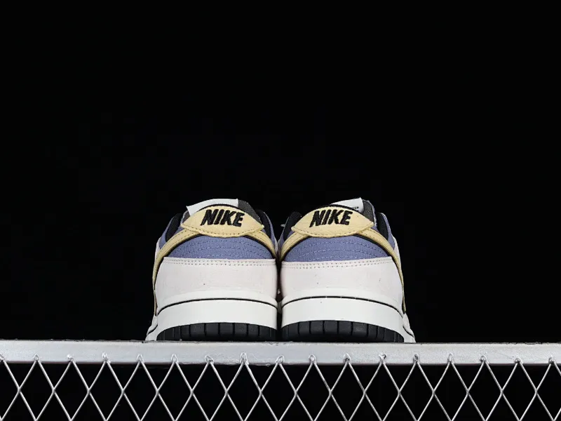 All Categories Nk SB Dunk Series Nk SB Dunk Low Low-top sneakers Otomo Katsuhiro x Nk SB Dunk Low "Steamboy OST" Otomo Katsuhiro co-branded SB low-top sports and leisure sneakers LF0039-016